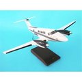 Daron Worldwide Trading Daron Worldwide Trading H3332 B200 Super King Air (HOUSE COLORS) 1/32 AIRCRAFT H3332